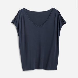 Andie v-neck cut out tee